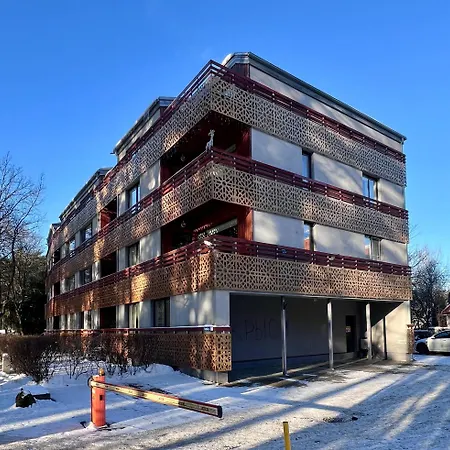Apartment Elegant Terrace - Steps From The Sea