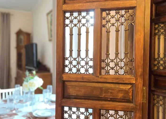 Elegant Terrace - Steps From The Sea *