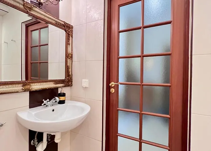 Elegant Terrace - Steps From The Sea Narva-Jõesuu