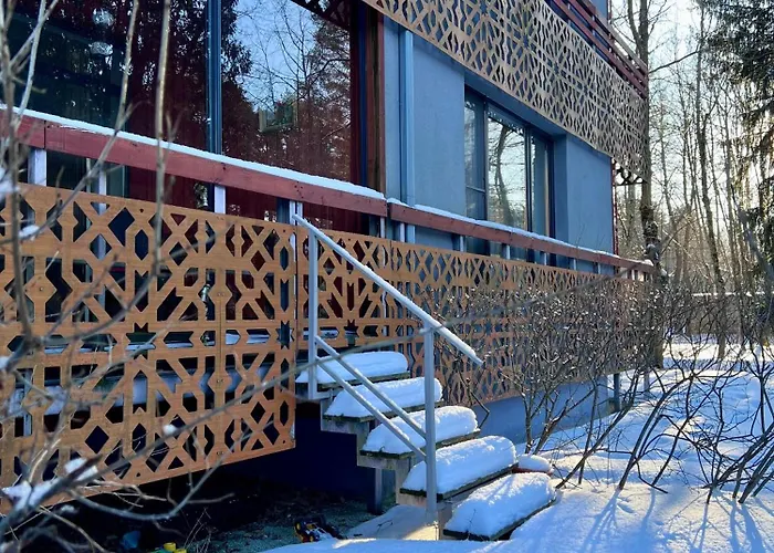 Elegant Terrace - Steps From The Sea * Narva-Jõesuu