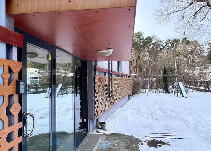 Apartment Elegant Terrace - Steps From The Sea