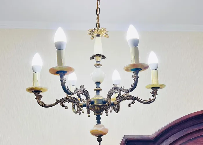 Apartment Elegant Terrace - Steps From The Sea *