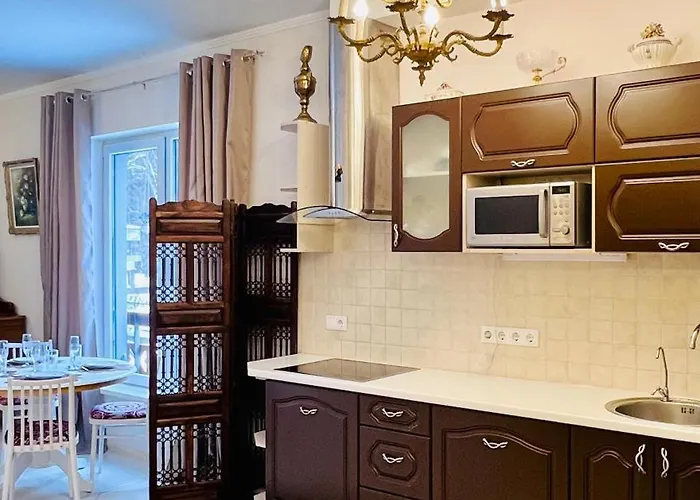 Elegant Terrace - Steps From The Sea Narva-Jõesuu